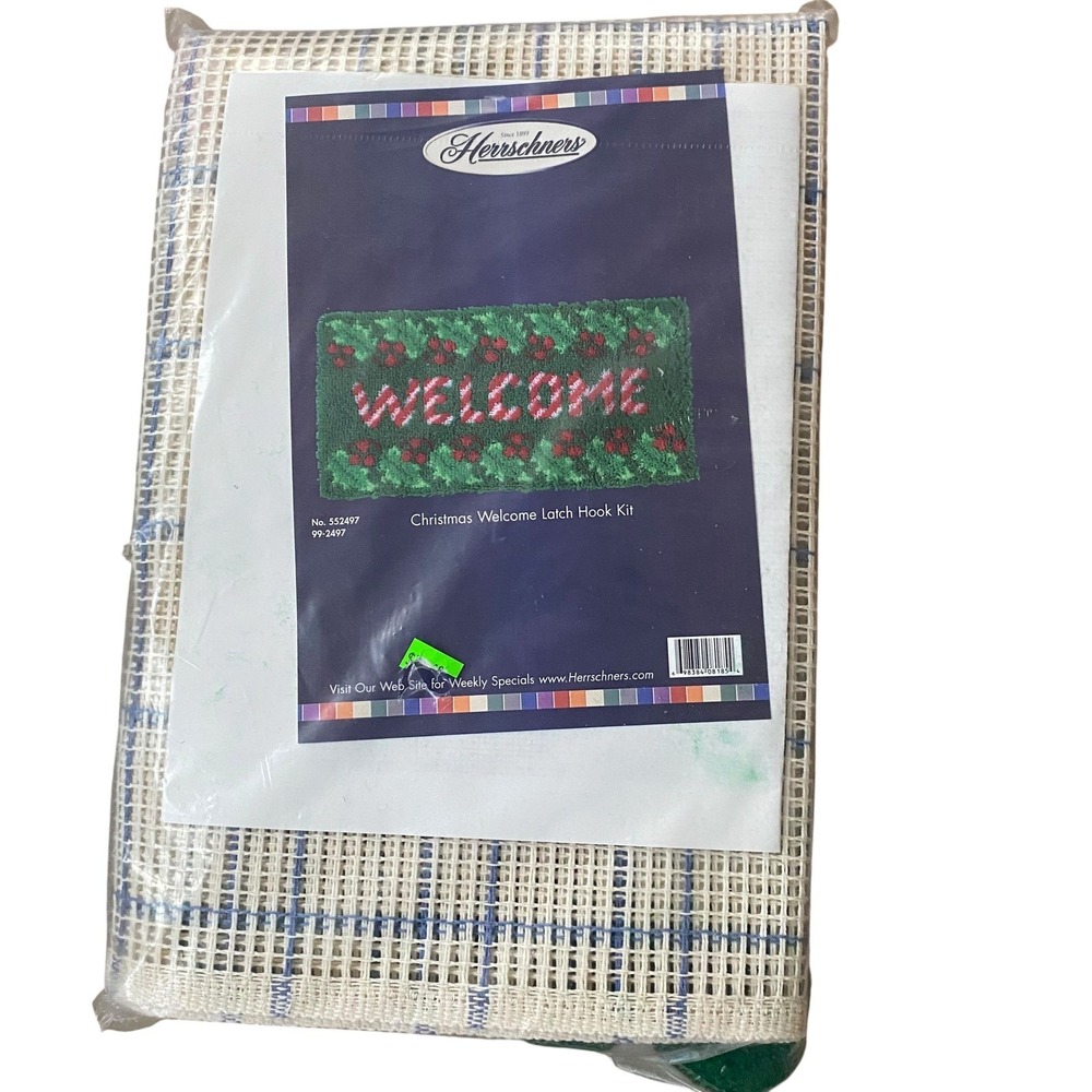 Herrschners Christmas Welcome Latch Hook Kit‎ 552497 Holiday Rug Bernat Yarn DIY